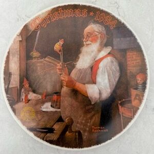 Norman Rockwell Christmas Collector Plate - Santa In His Workshop - 1984